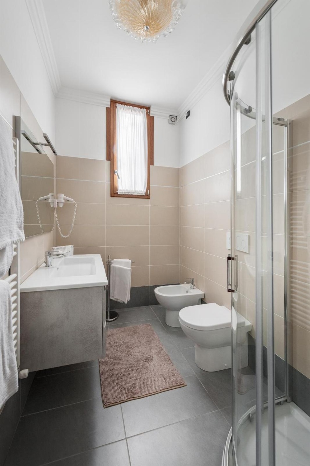 Hotel Montecarlo Main image