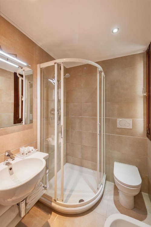 Hotel Montecarlo image 24