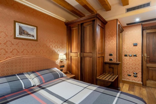 Hotel Montecarlo image 25